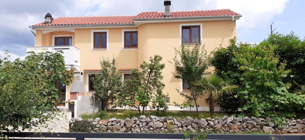 Apartman Paola Appartement Malinska Buitenkant foto