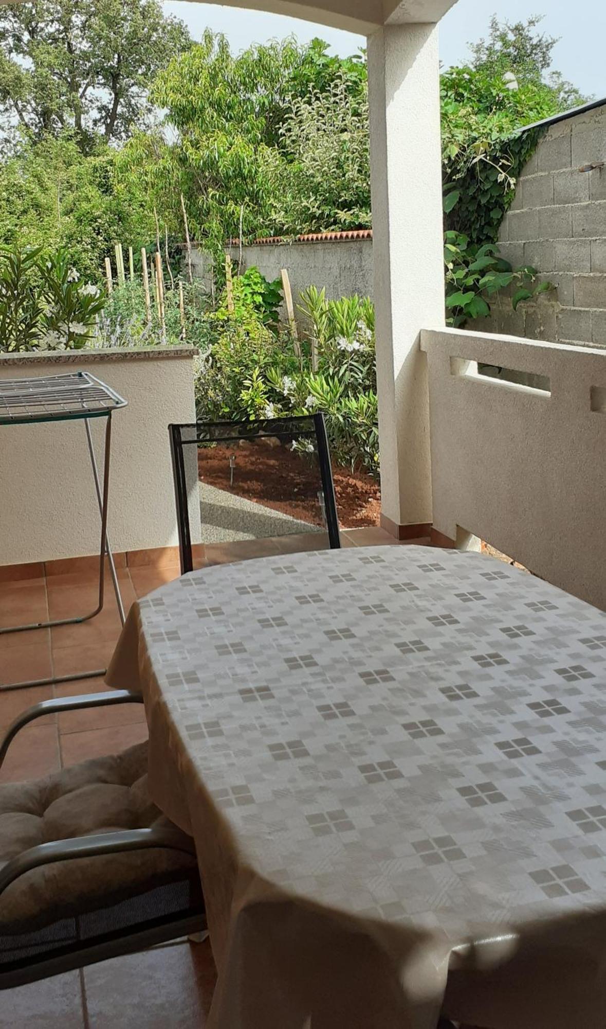 Apartman Paola Appartement Malinska Buitenkant foto